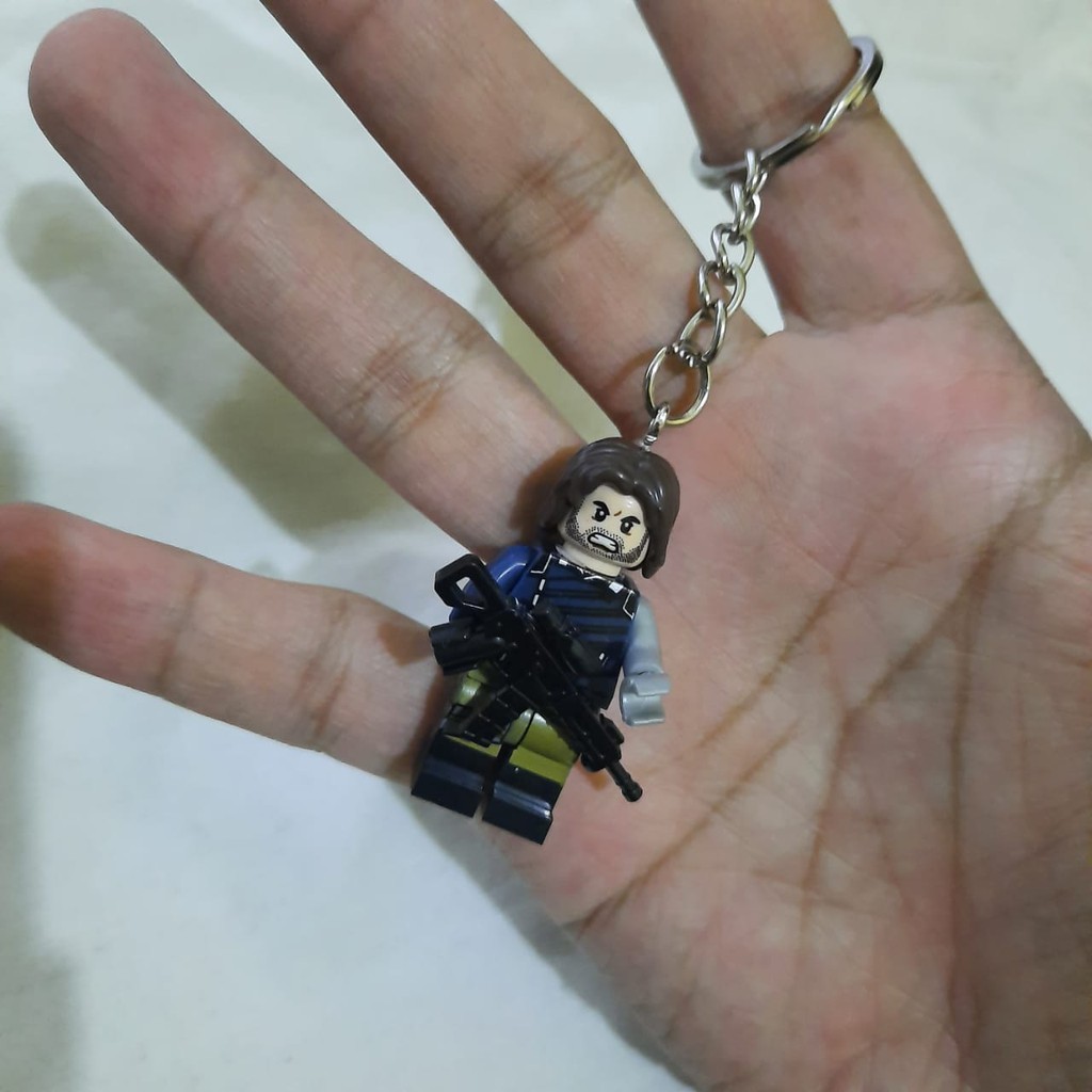 GANTUNGAN KUNCI MINIFIGURE MARVEL AVENGERS WINTER SOLDIER BUCKY KEYCHAIN