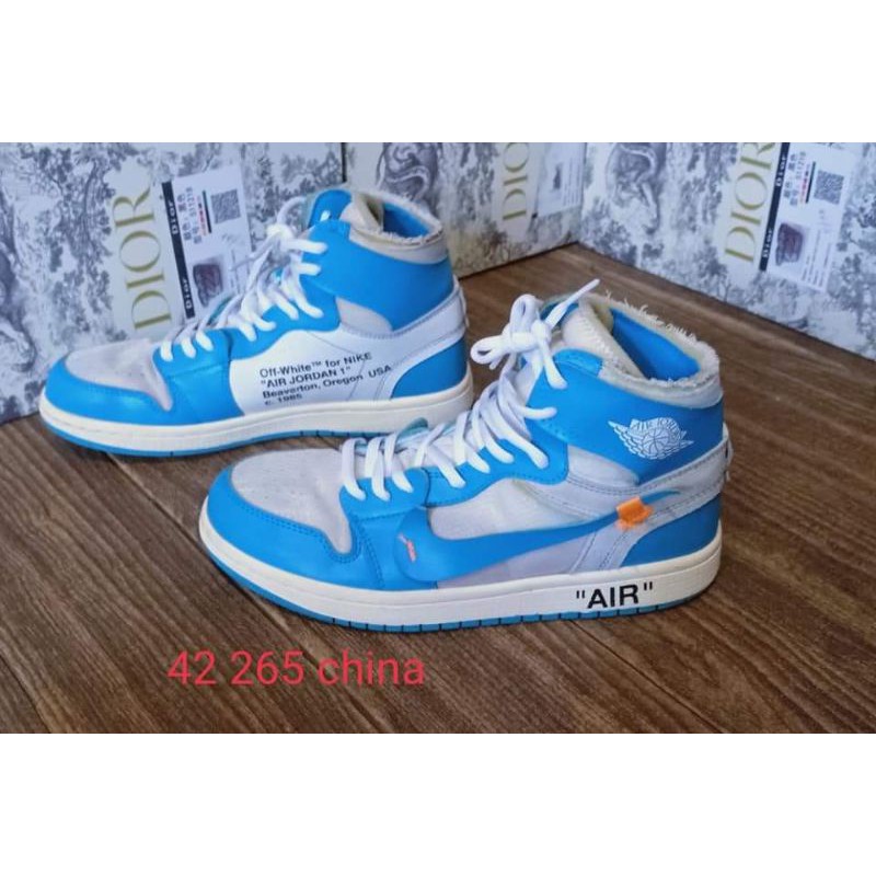 AIR JORDAN 1 OFF WHITE