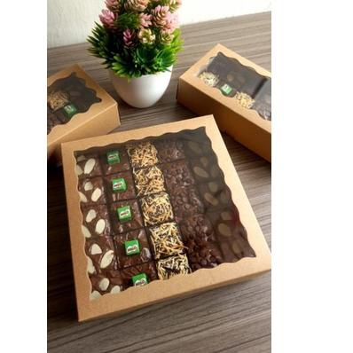 

Hot Sale - BROWNIES 20x20 cm Free kartu ucapan 케