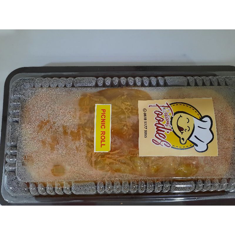 

kue picnic roll premium