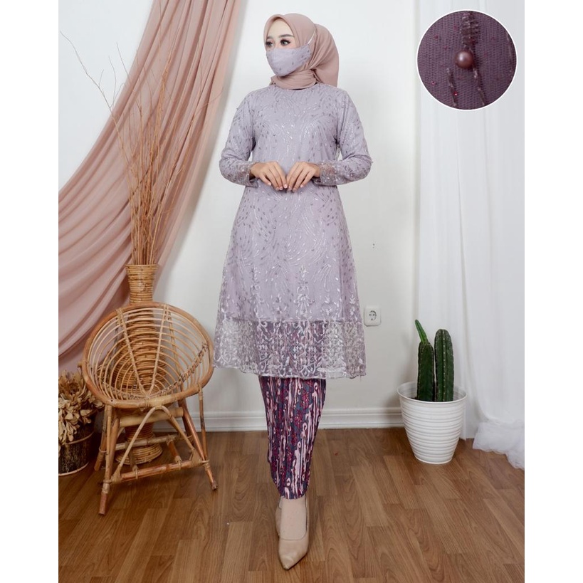 Kadai.baju / Kebaya tunik brukat / Kebaya favorite / Kebaya wisuda / Kebaya seragaman