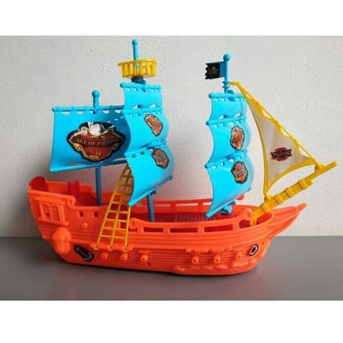 Mainan Anak Kapal bajak Laut / Mainan anak kapal laut / mainan perahu layar / Kapal bajak laut Pirat
