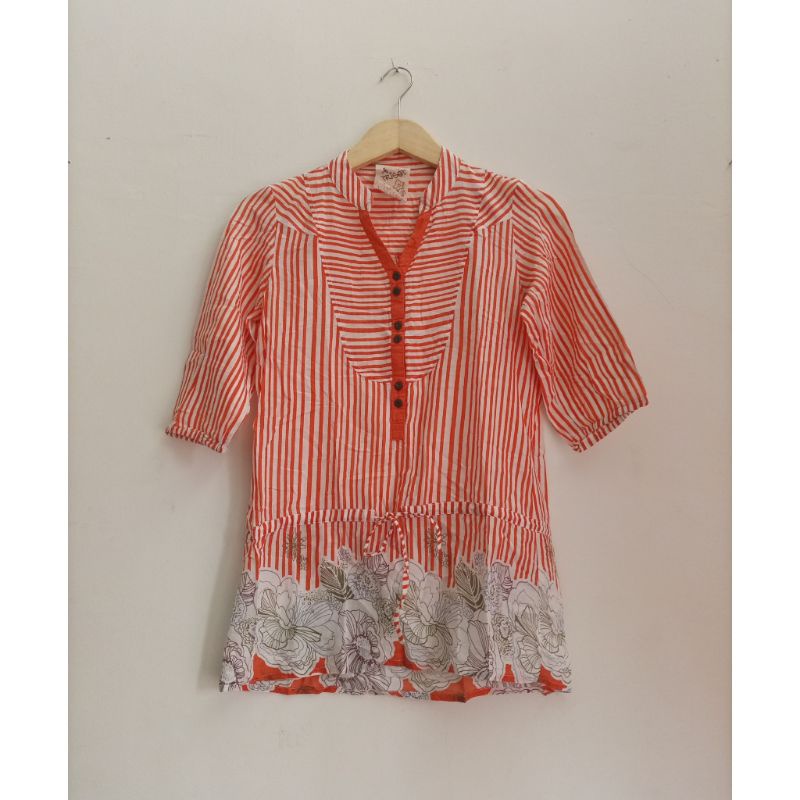 Atasan baju wanita blouse tunik