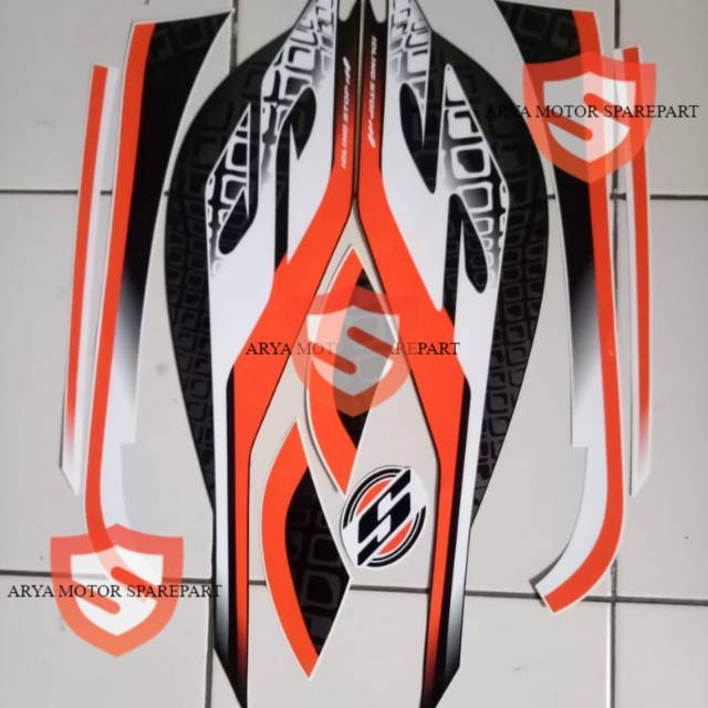 Stiker striping Scoopy sporty 2020 putih orange
