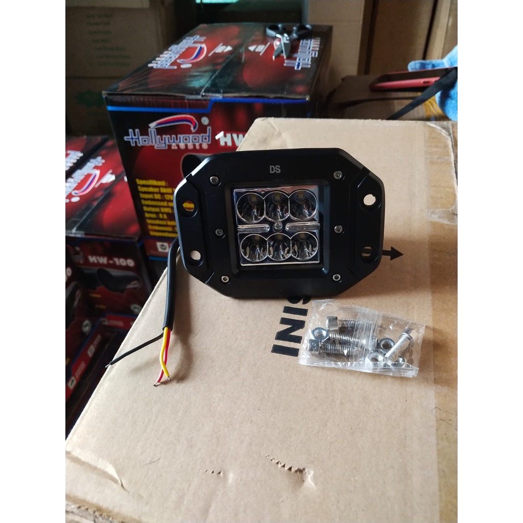 Lampu Bumper Mobil / Lampu Led Bumper Worklight 6 Titik / Lampu Bumper Mobil Offroad /lampu Tembak protaper Lampu Bumper 6 Led Universal / lampu Bumper Mobil 6 LED