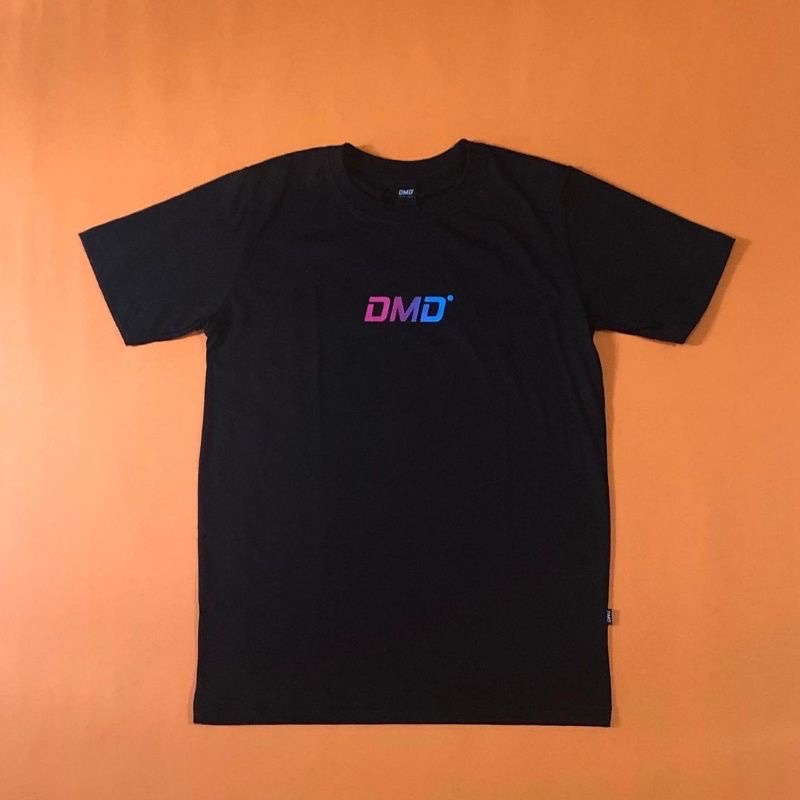 Tshirt Baju Kaos Distro DMD Gradasi / Kaos Distro Pria Wanita