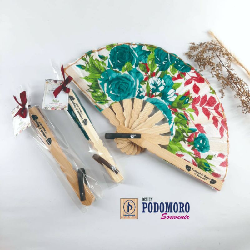 souvenir pernikahan kipas batik kipas kayu kipas sablon 19cm