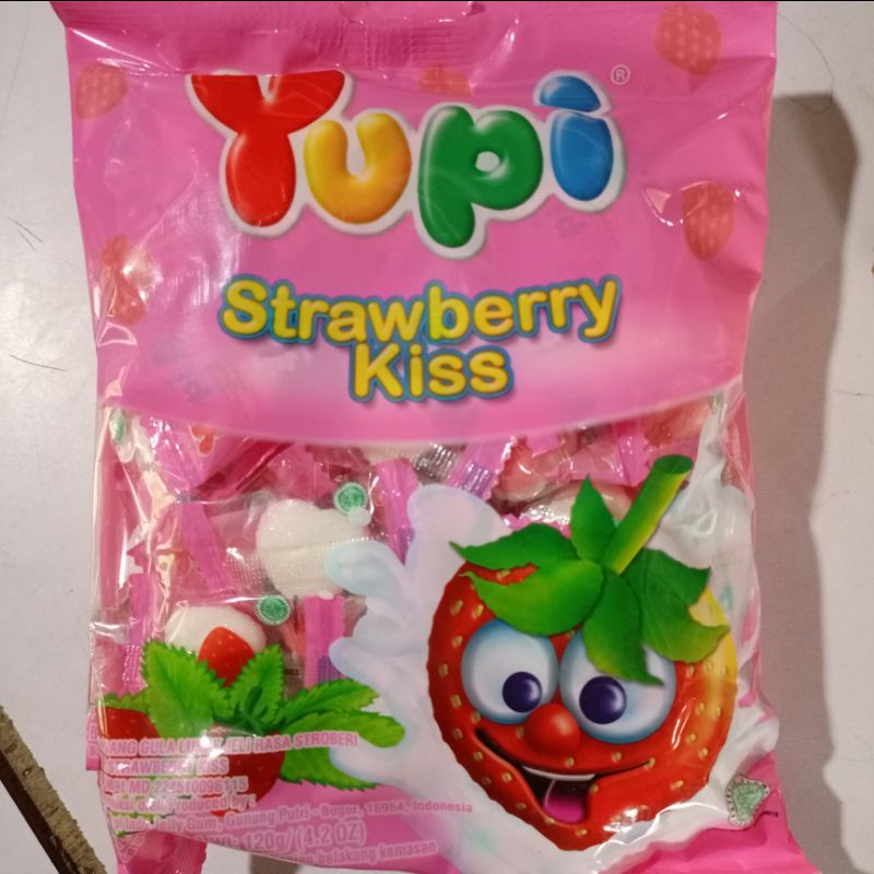 

Yupi Strawberry Kiss