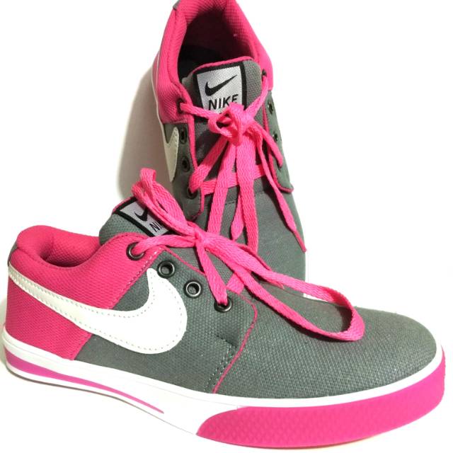 SEPATU NIKE LOKAL