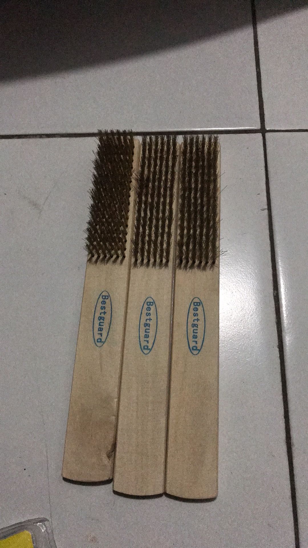 Bestguard Sikat Kawat Kuningan Halus 6 Baris