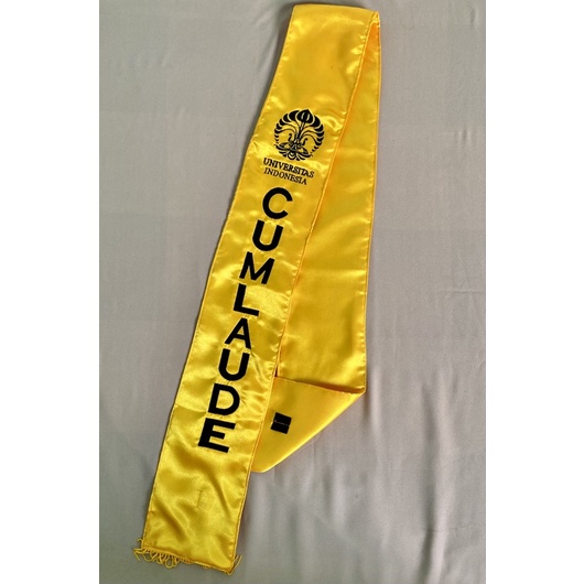 [LANGSUNG KIRIM] SELEMPANG CUMLAUDE UI / SELEMPANG CUMLAUDE UNIVERSITAS INDONESIA / SELEMPANG WISUDA-1