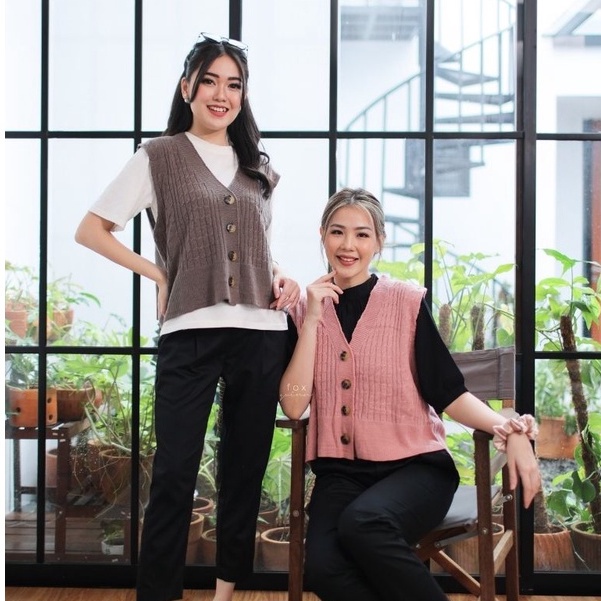 BEFAST - ZEC OOTD Wanita Rompi Rajut DARZ / RJT Sojin Knit Vest (Asli Rajut) / Rompi Bisa Di Pakai Sebagai Luaran dan Bisa Di Pakai Langsung Sebagai Atasan / Rompi Rajut Wanita Terbaru