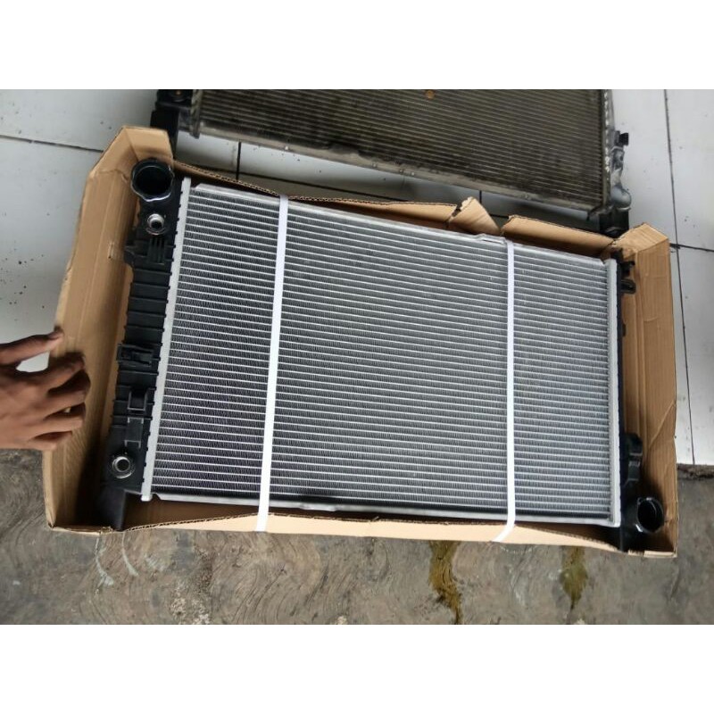 Radiator Mercy c230 C240 W203