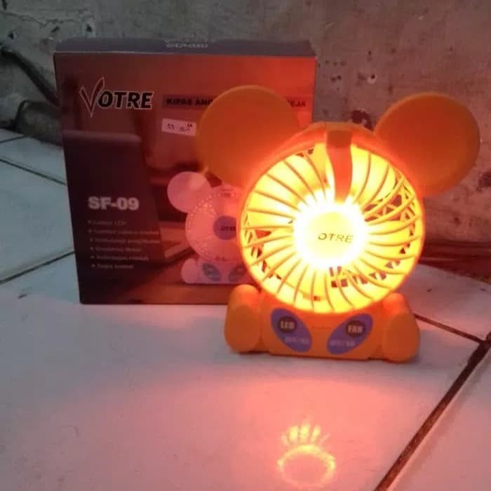 VOTRE kipas angin mini meja + lampu SF 09 / mini fan portable SF09