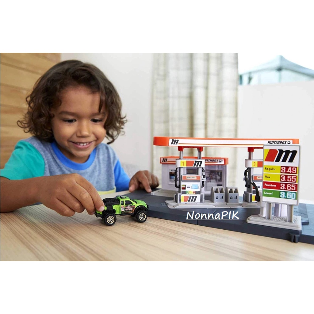 Matchbox Action Drivers - HOTWHEELS TRACK CITY SERIES play set Connect