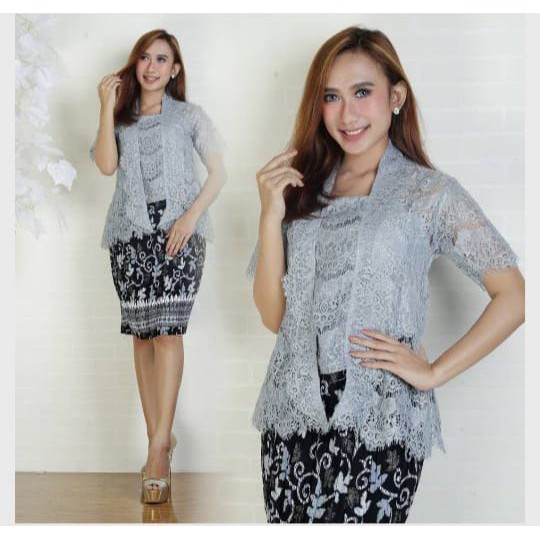 KEBAYA ROK PLISKET