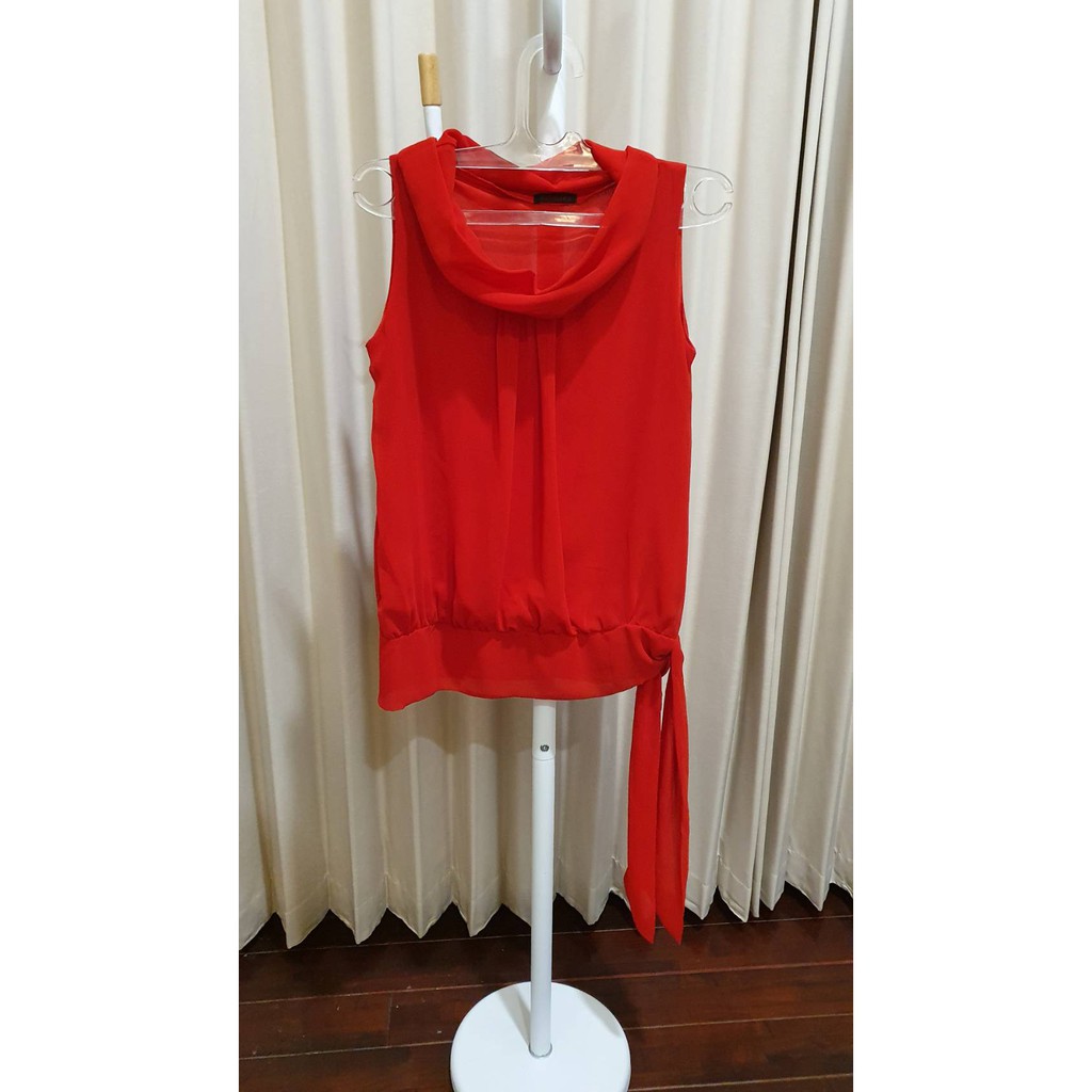 [PRELOVED] Atasan/Tank Top Warna Merah (CAVALIER)