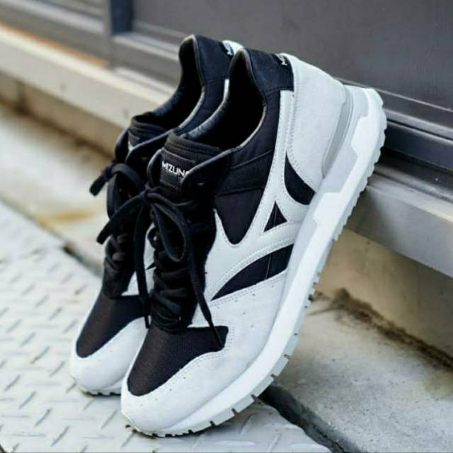 Sepatu Mizuno 1906 Sneaker Running Original GV87
