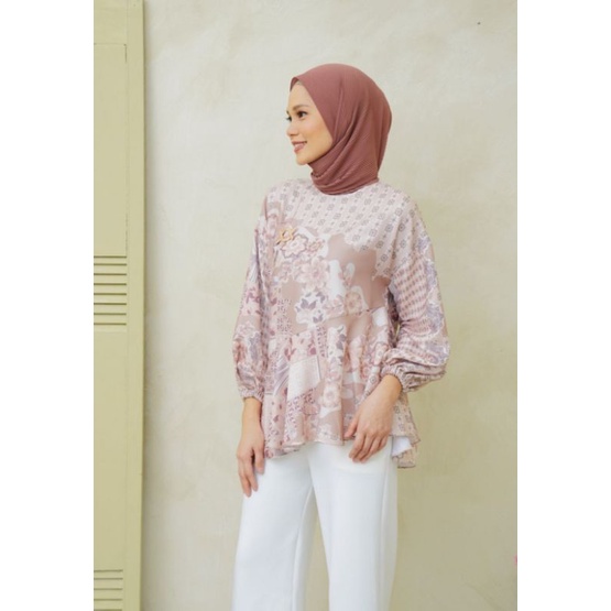 Anya Blouse by Wearing Klamby - Candlenut