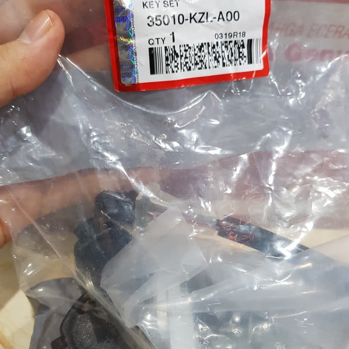 HONDA ORI SPACY ASLI KONTAK JOK 35010KZLA00
KUNCI