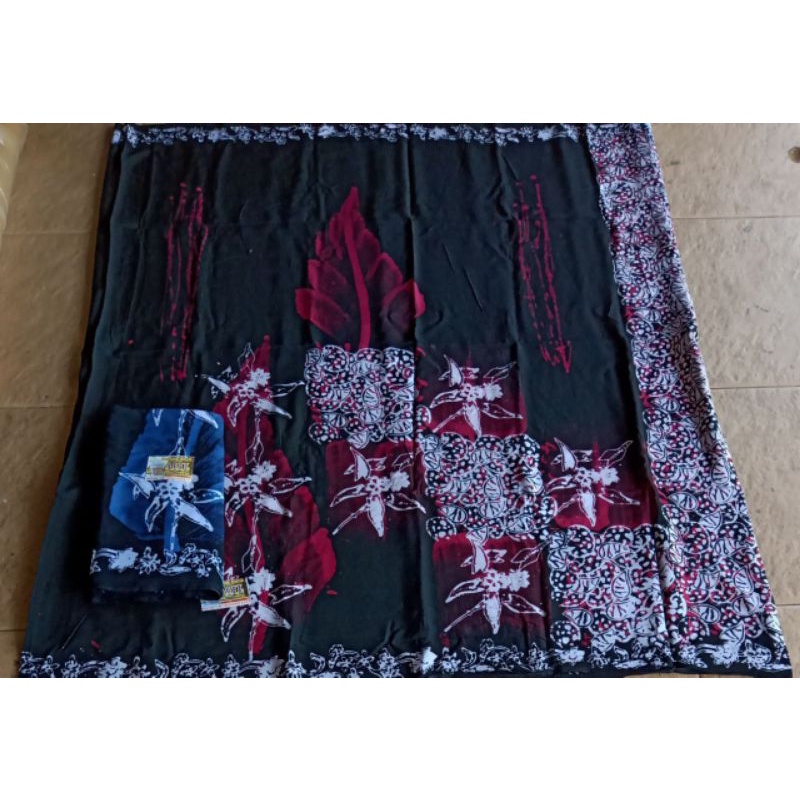 AQIL / SARUNG SANTRI PUTRI /SARUNG BATIK /SARUNG GLOYOR/SARUNG SERAGAM PUTRI