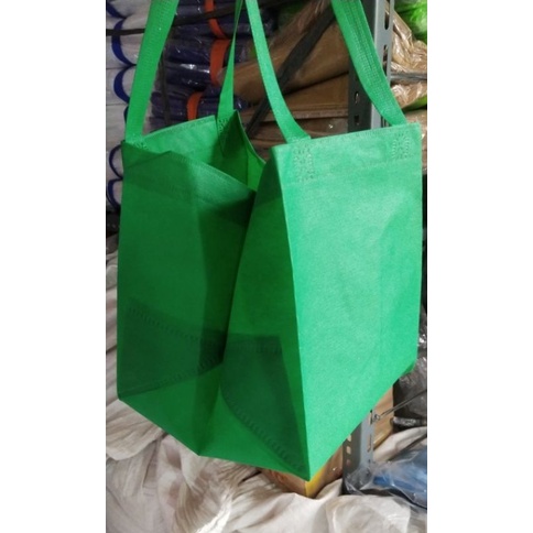 

1 Lusin (Isi 12pcs ) - Goodie Bag HBPA BOX untuk isi (Box 18X18) Ketebalan Bahan 75gm / Goodie Bag