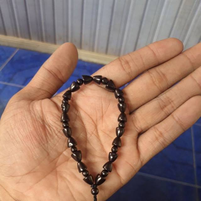 GELANG KAUKAH MOTIF TANGKUP BULAT