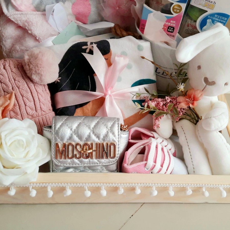 

Parcel Baby Newborn Gift Cantik (Surabaya Only)
