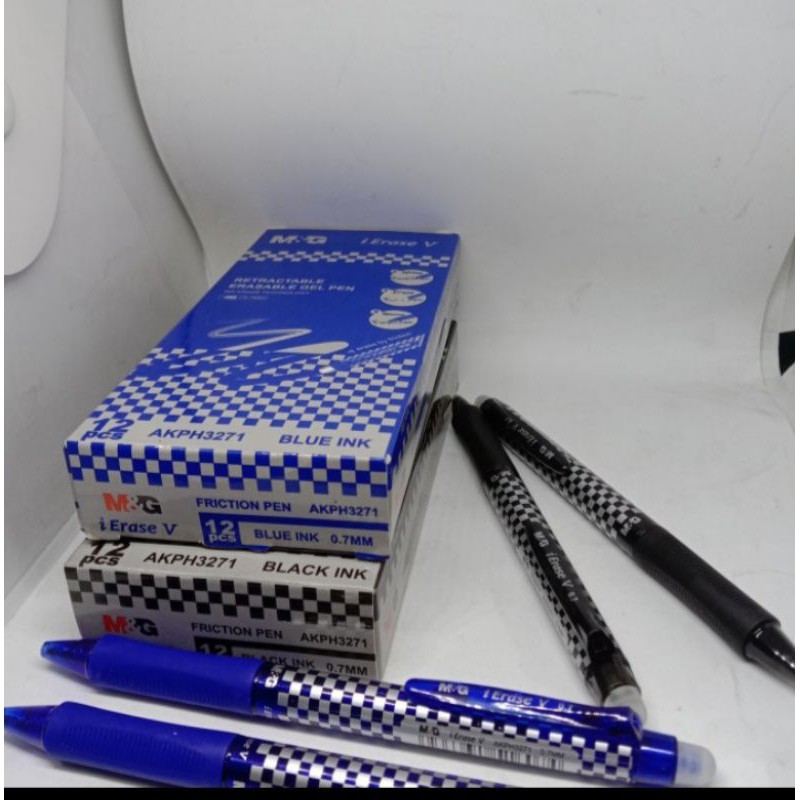 

Pen/ballpoint/pulpen gel hapus || erasable gel pen 0.7mm M&G