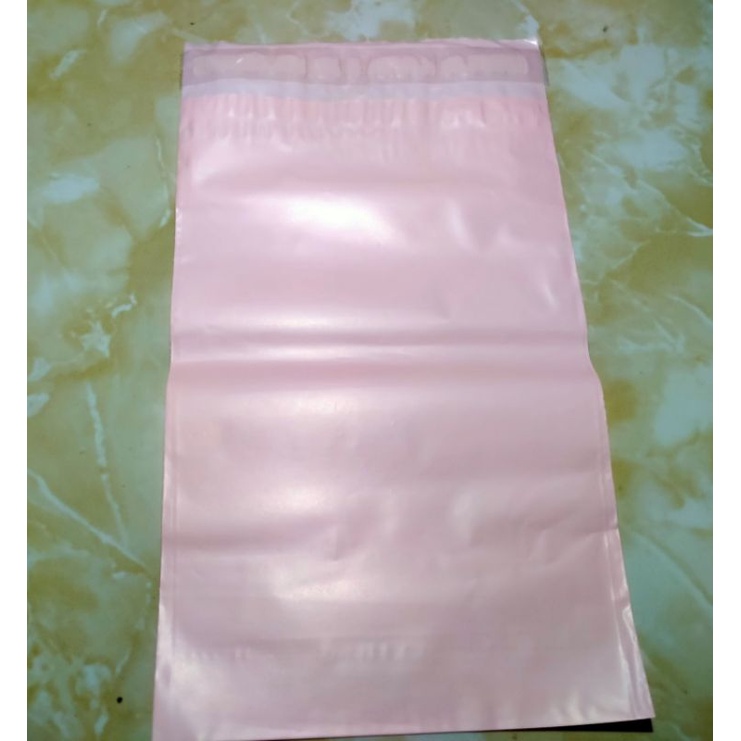 

Polymailer warna pink ukuran 17x30