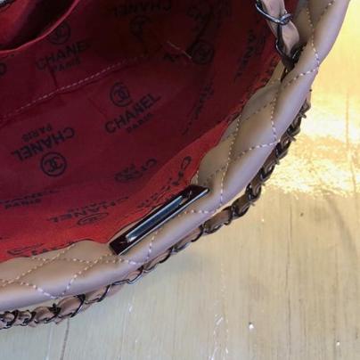 ➧ CH TOTE KLASIK uk 25x20cm bahan dove ❈