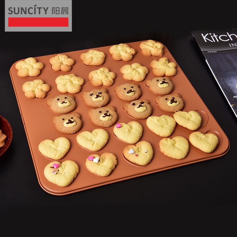 Cetakan / Loyang Macaron Suncity anti lengket dengan 28 Lubang bentuk bulat dan motif