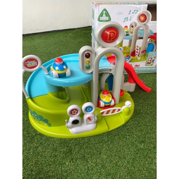 elc whizz world light and sound garage / preloved elc