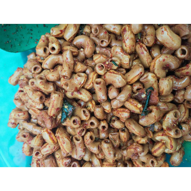 

makaroni bantat bantal 1kg