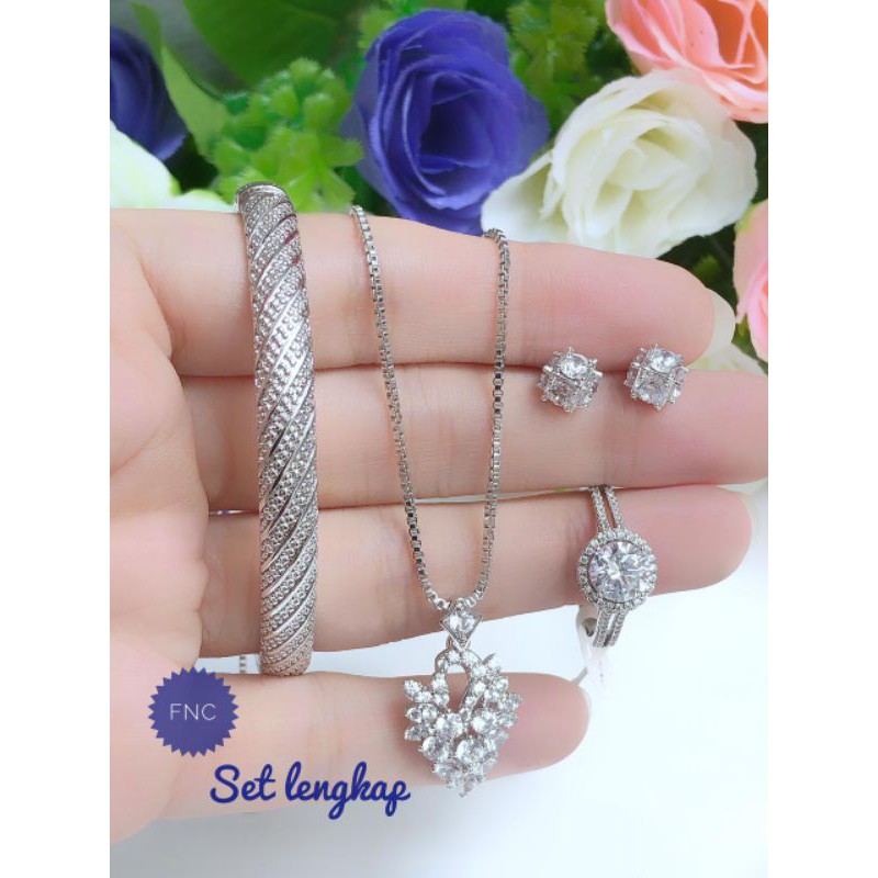 [Xuping] Set bangle gelang silver ukir mewah mengkilat berlian anting mata cincin full berlian210321