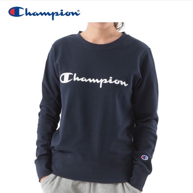how do champion crewnecks fit