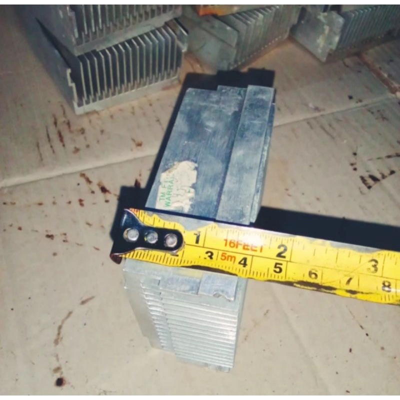 pendingin headsink panjang 9cm lebar 7,2cm tebal 3,8cm