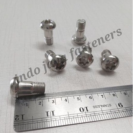 Baut Bintang Dudukan Cakram Yamaha/Baut Bintang Dudukan Cakram Ymh Vixion,Byson,N Max, uk10x20 Nekel
