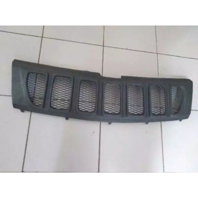 Grill hummer grand vitara