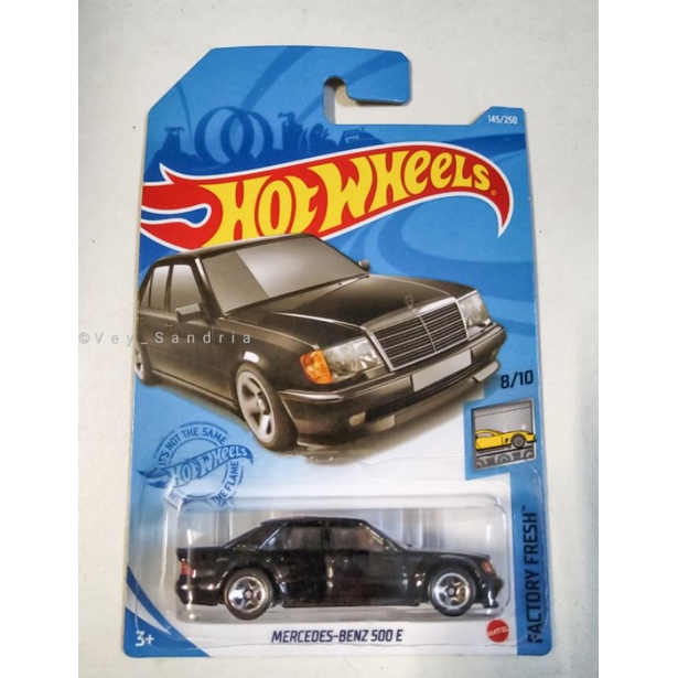 HOT WHEELS MERCEDES BENZ 500 E