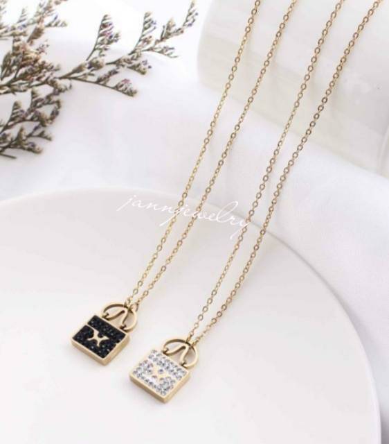 Kalung Titanium Tas Nikita Nikmir Anti Karat &amp; Alergi Full Permata KT-22