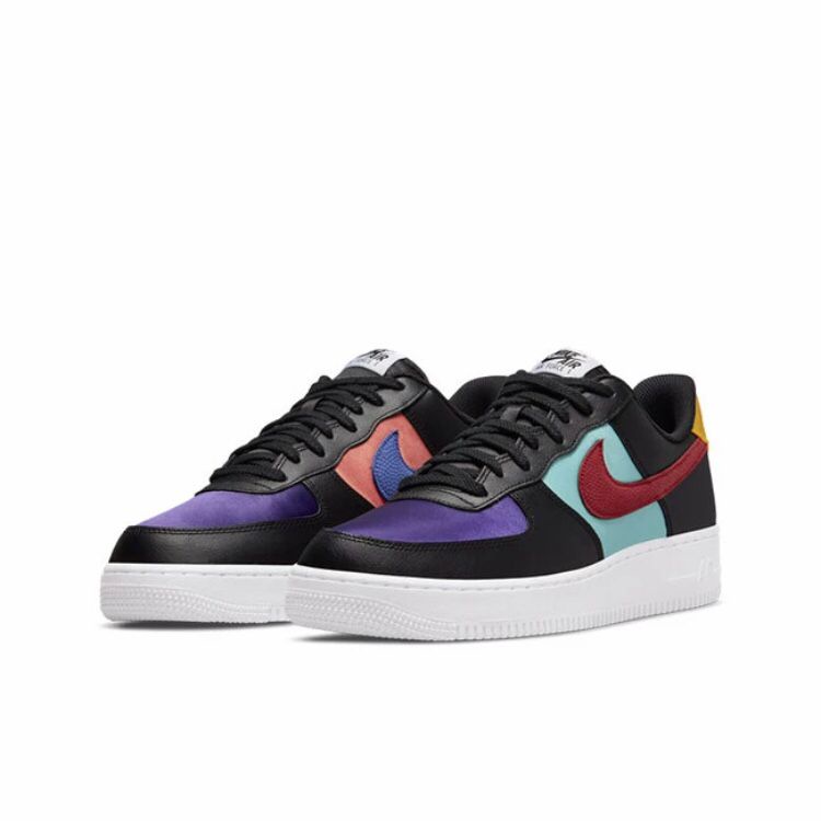 NIKE AIR FORCE 1'07 LV8 EMB BLACK GYM RED-WASHED TEAL