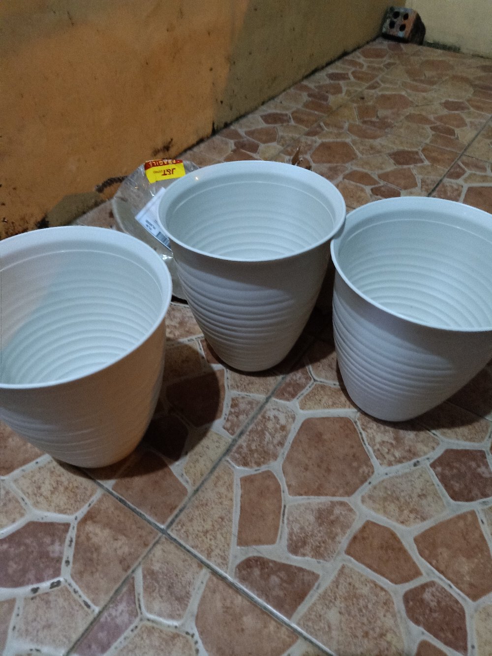 Pot Tawon Tirus Pot Lebah Hias Pirus Guci 201