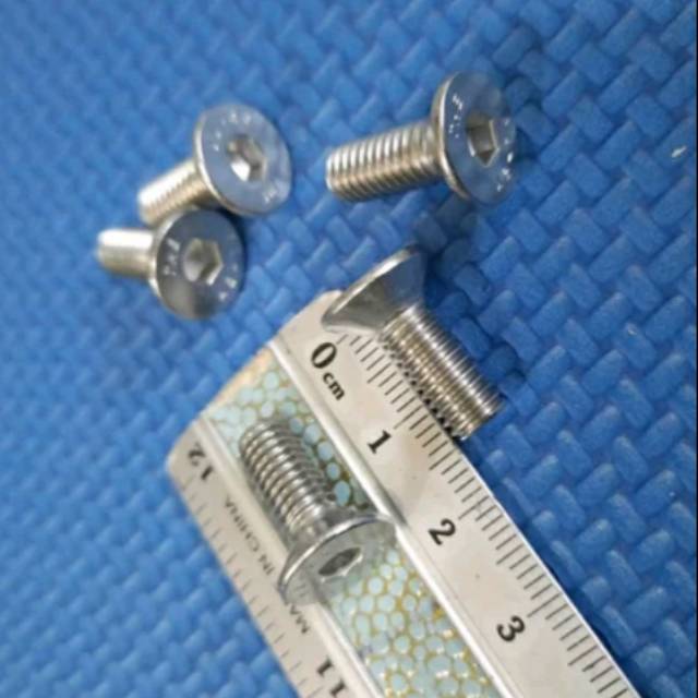 (paket 5biji) Baut L payung 6x15mm stainless