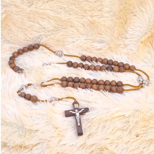 Kalung Rosario Kayu Coklat