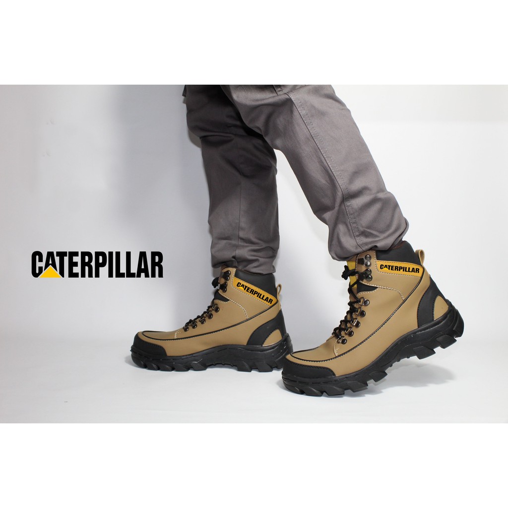 caterpillar combat boots