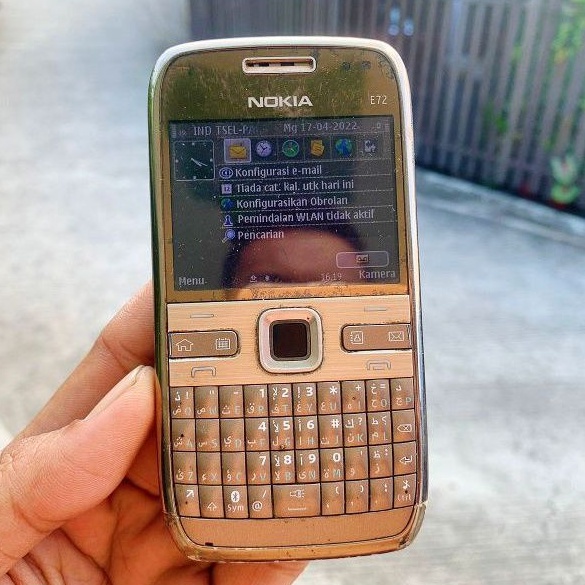 NOKIA E72 HP JADUL SECOND ORIGINAL KLASIK KAMERA MUSIK HANDPHONE NOSTALGIA