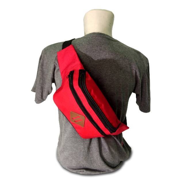 Waistbag Cowok Bahan Codura Tas Punggung atau Tas Pinggang Pria