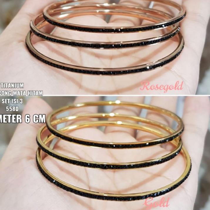 Cuma satu hari--Gelang Keroncong Permata hitam Titanium