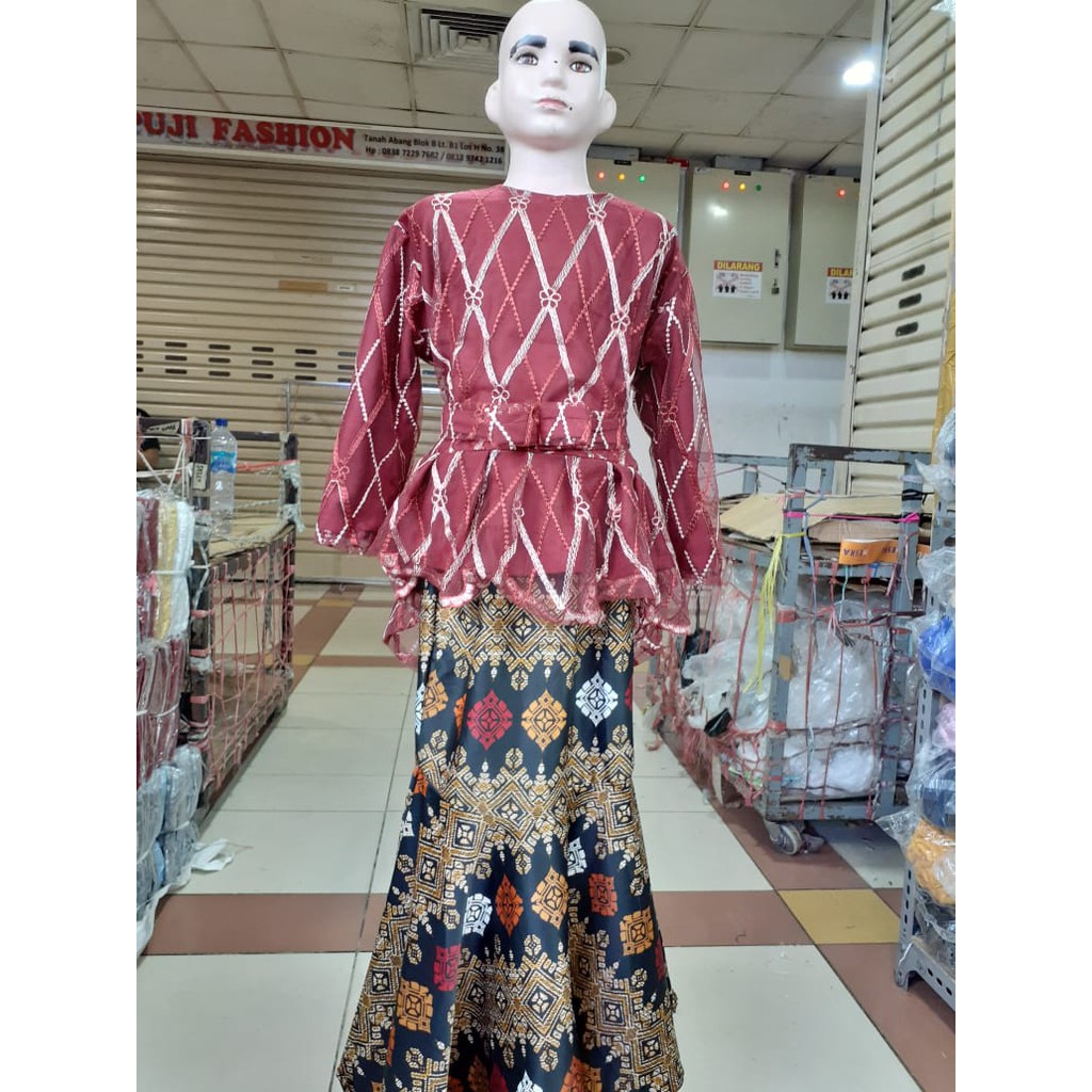 Setelan Kebaya Anak Bahan Tulle